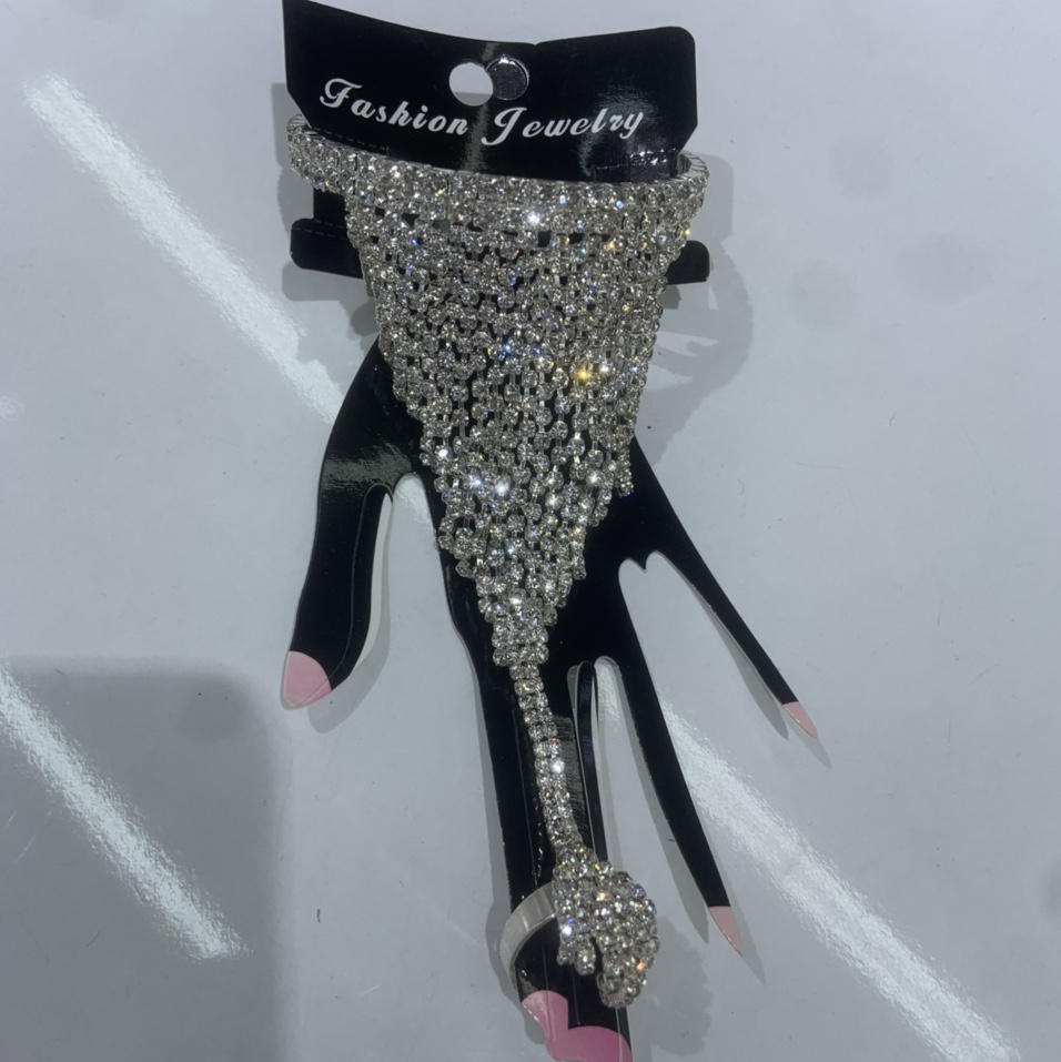 Rhinestone hand back chain 34