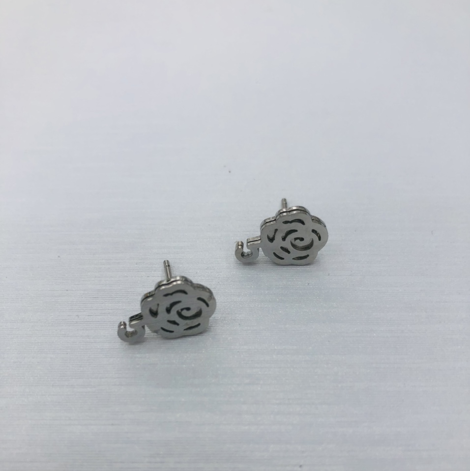 Small and simple Korean-style stainless steel ear studs for girls 12