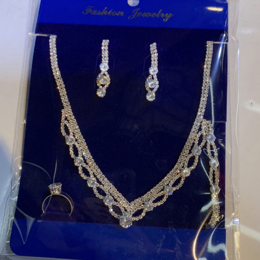 Rhinestone collar 115 thumbnail