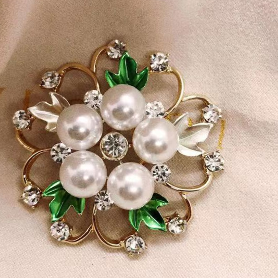 Painted imitation pearl fashion all-in-one brooch for women