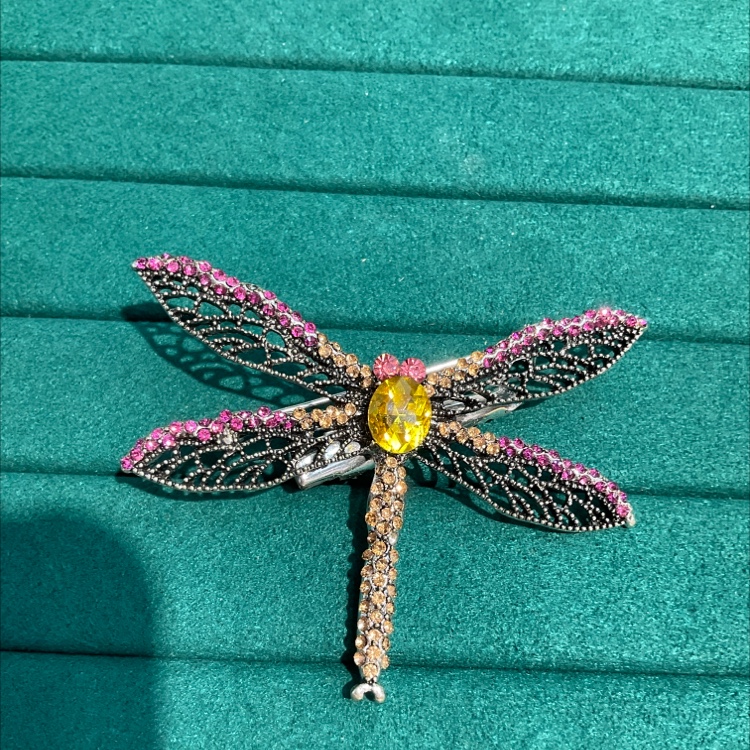 Fashion high quality small dragonfly brooch