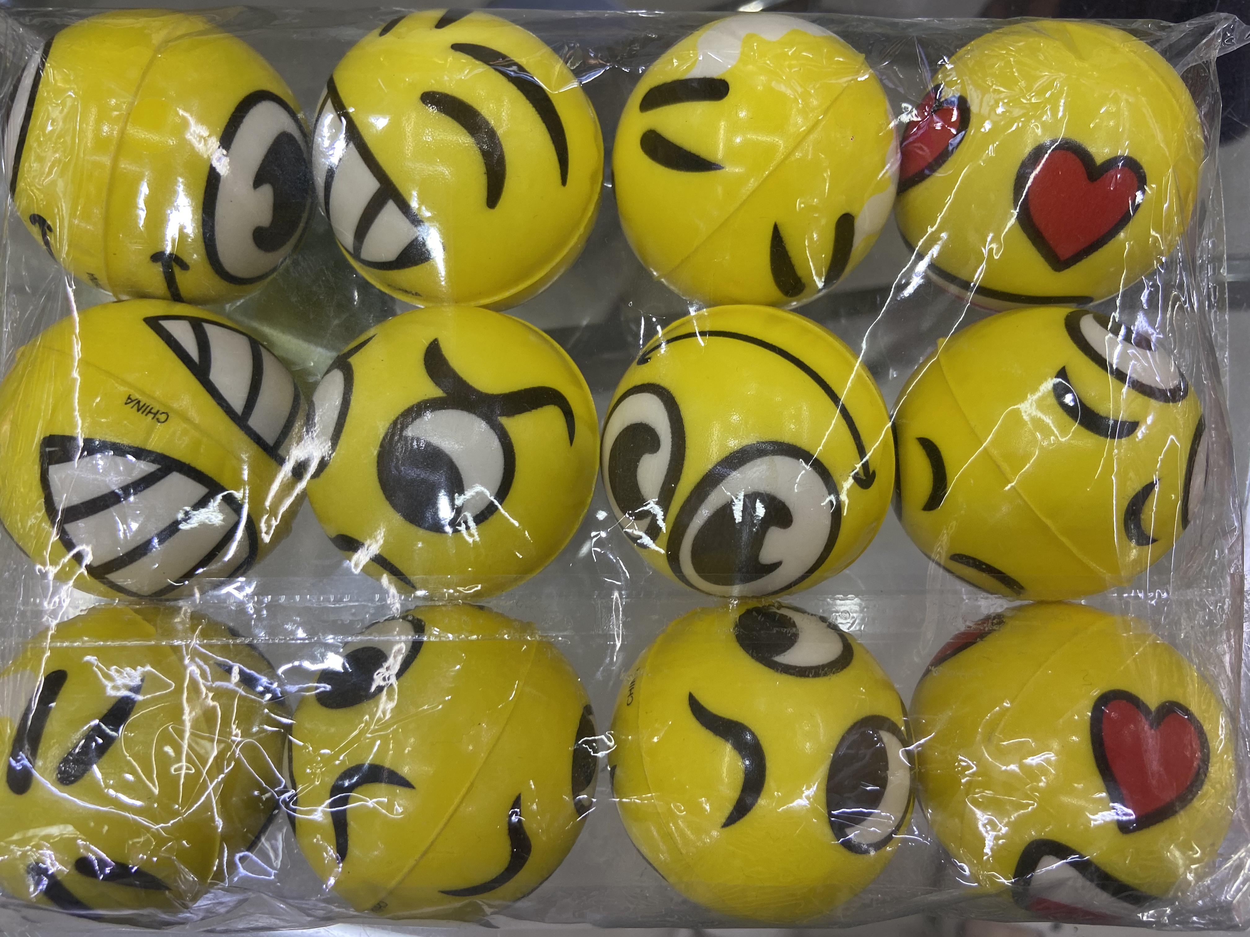 Factory direct sales 6.3 cm mixed combination 121 girls' and boys' toys Sponge balls Foam balls children's toys. 12/opp Specification image