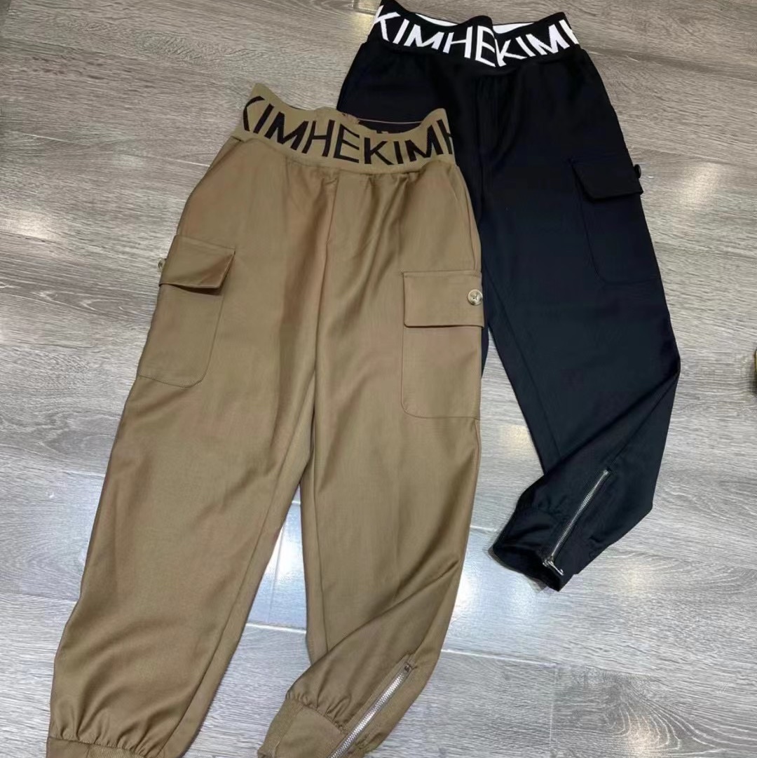 Cargo pants loose