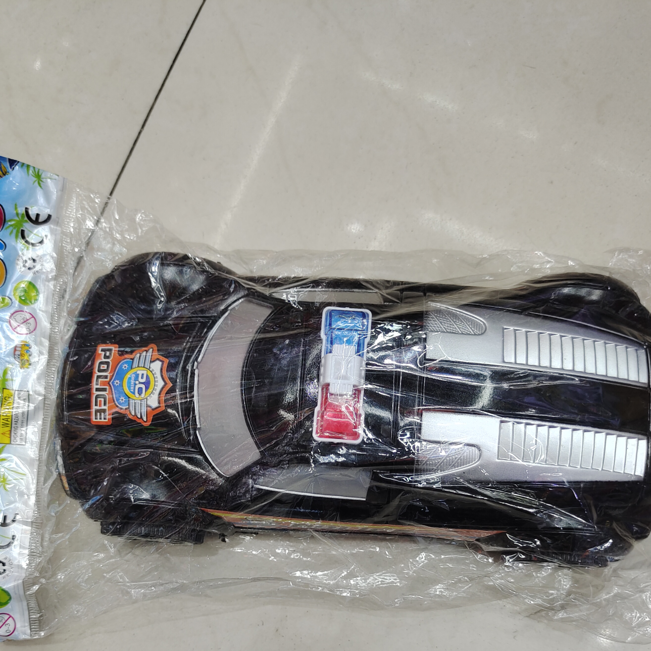 مركبة شرطة متعددة الألوان من طراز PP محشوة بأطفال أطفال