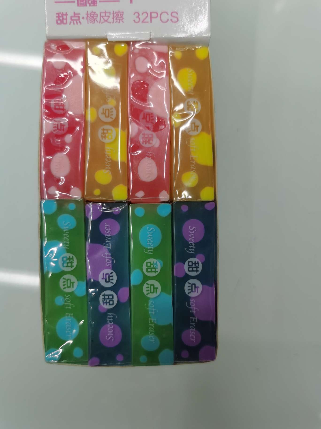 Dessert transparent 1701 eraser, exquisite office supplies, exquisite study supplies, factory direct sales, good quality and low price. Exquisite study supplies, factory direct sales, good quality and low price Application Scenario