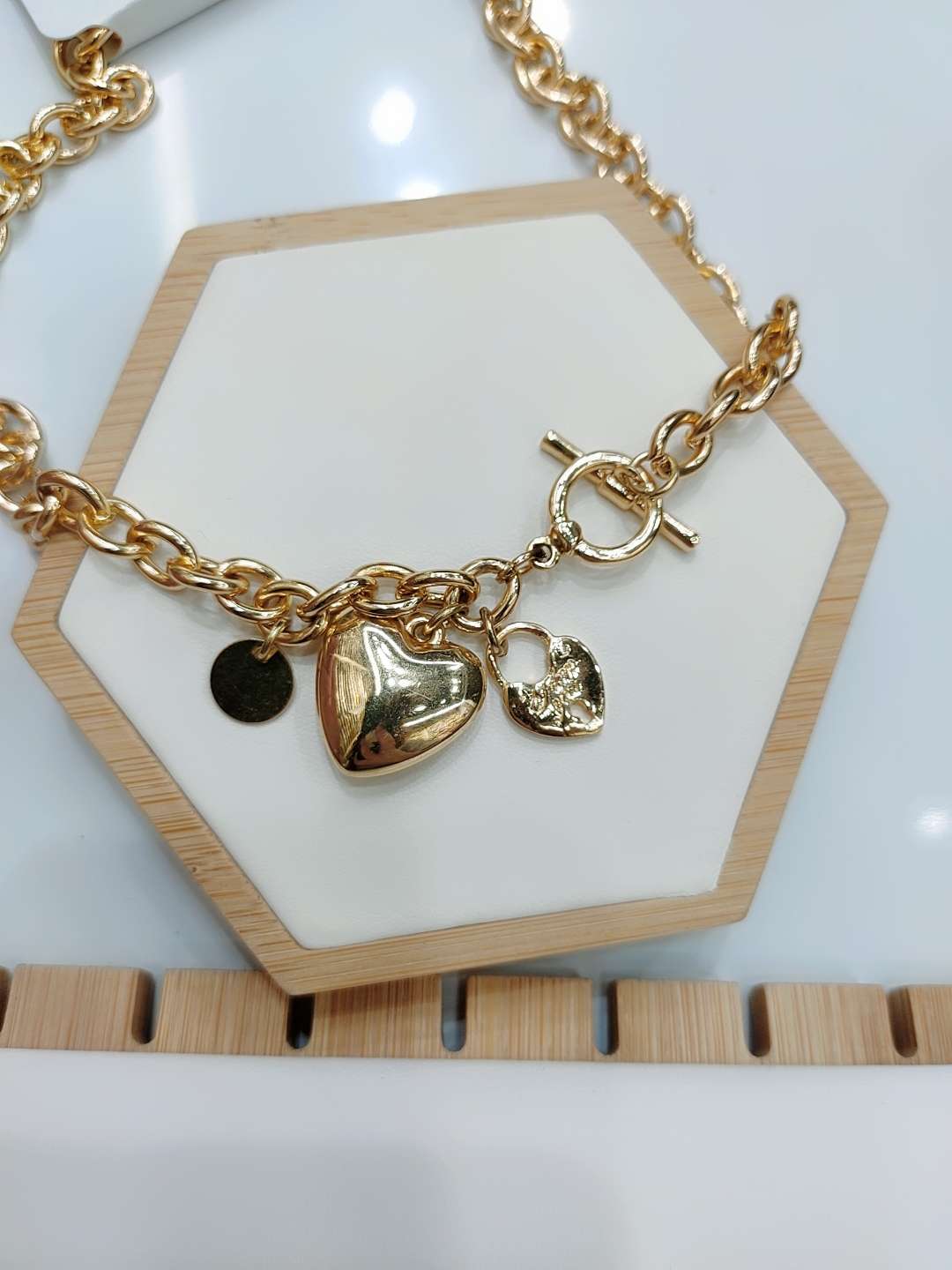 Jade Bead -010 Chain Necklace for Women, new trendy golden decorative chain, collarbone sweater chain accessory Jade Bead -010 Item Picture