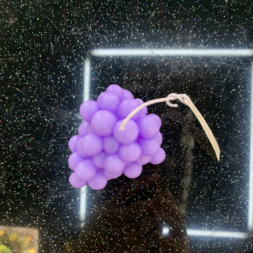 CB一1、葡萄水果蜡烛好看漂亮、可以装饰家里可以点亮照明
