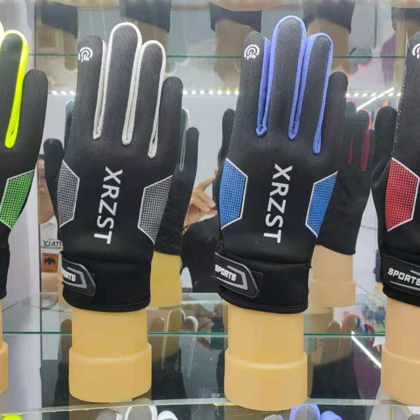 Male sports middle word small sticky button touch screen