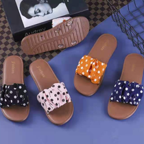 Summer girls wear slippers 323