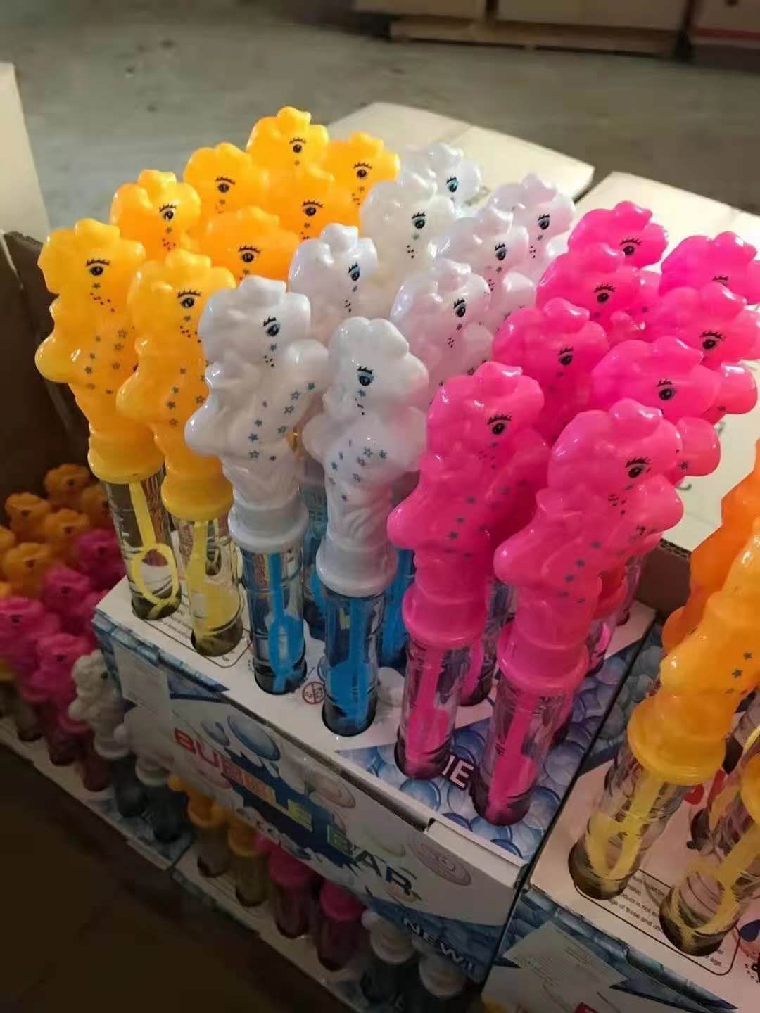 Low price wholesale of bubble water horse, bubble blowing, bubble stick and bubble toy series details Picture