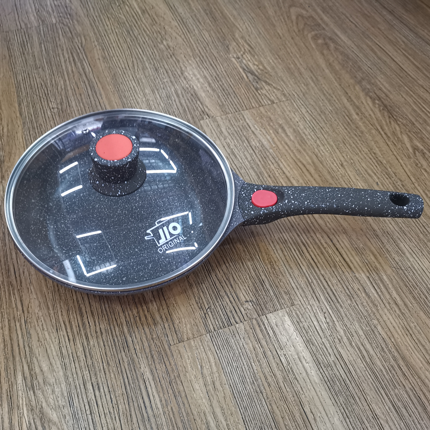 A 26cm starry sky bottom flat-bottomed cooking pot