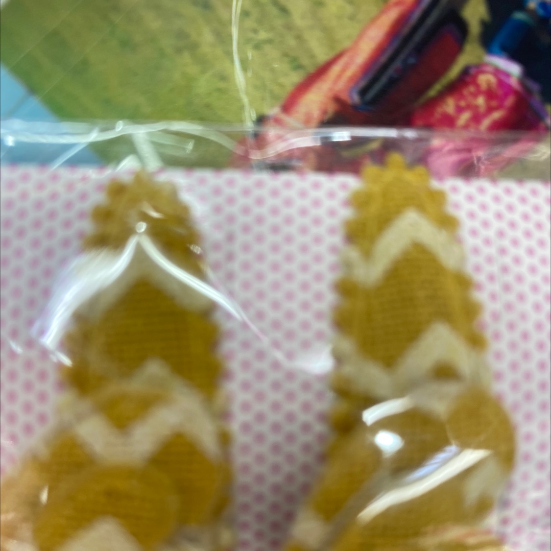 爱心黄色布夹