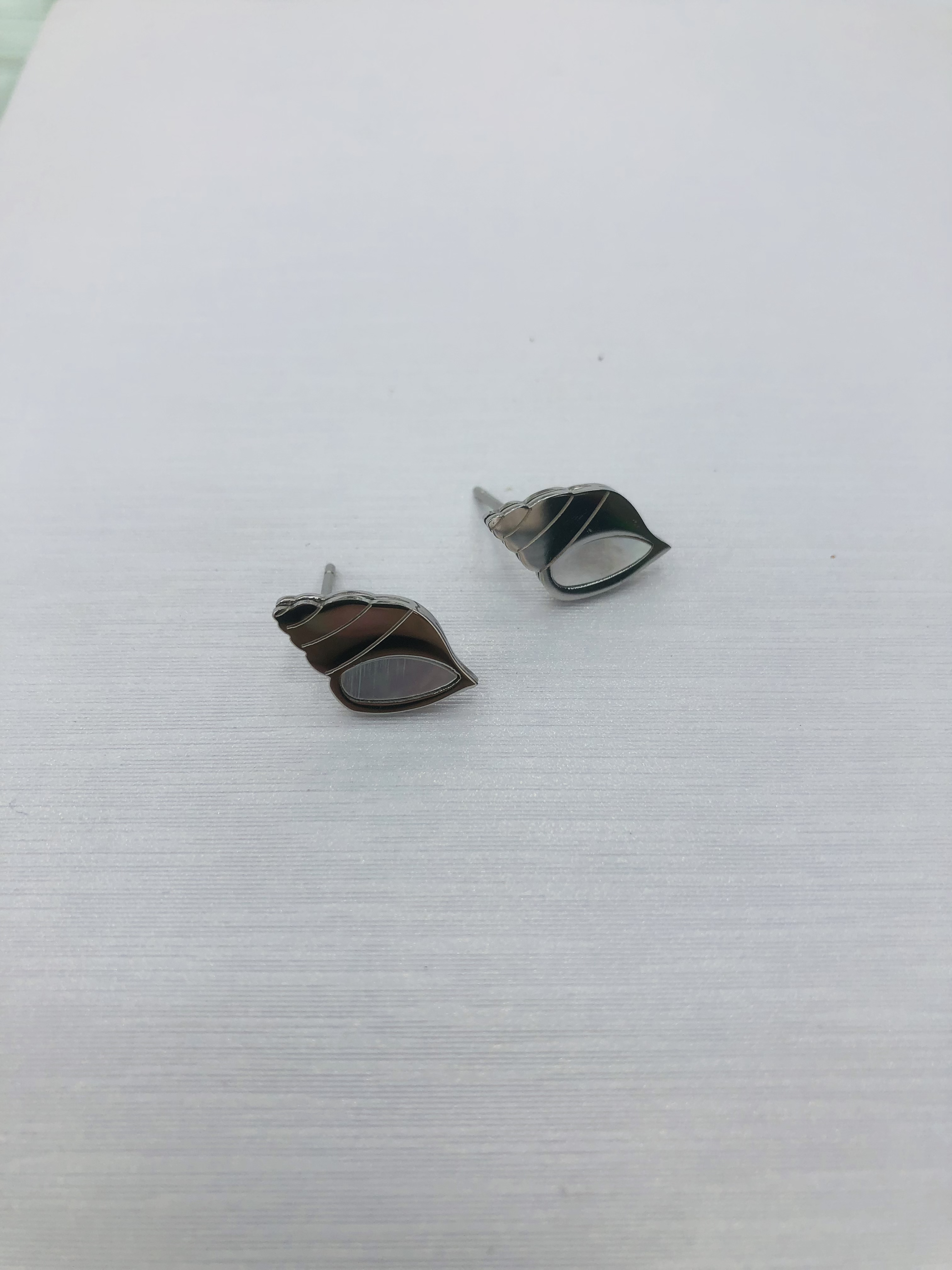 Small and simple Korean-style stainless steel ear studs for girls 18 detail image 3