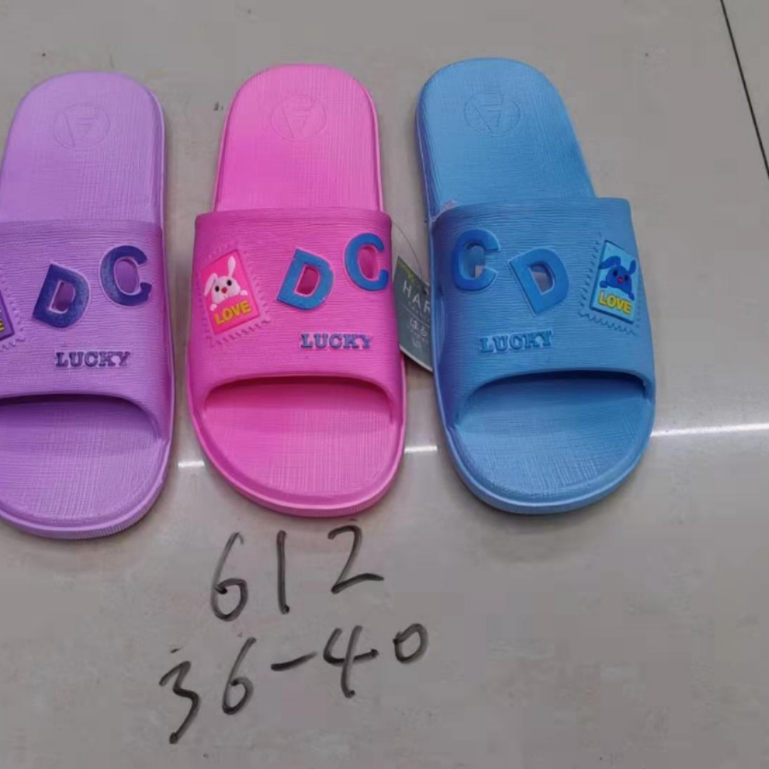 Slippers 25
