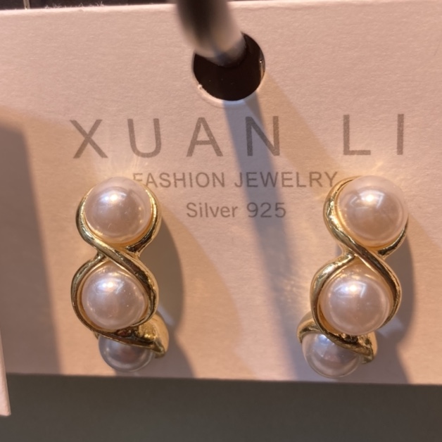 耳环网络爆款12时尚珠宝品牌XUANLI推出925银珍珠耳环独特设计尽显优雅魅力