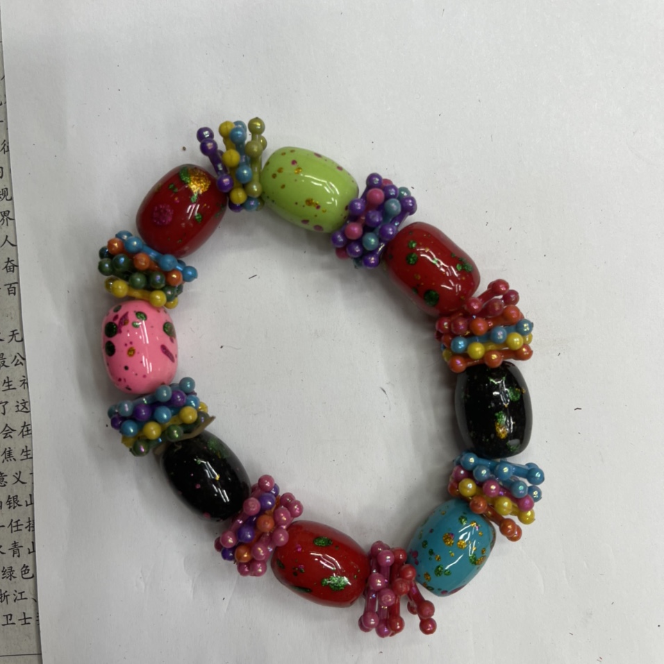 各种各样配件手链