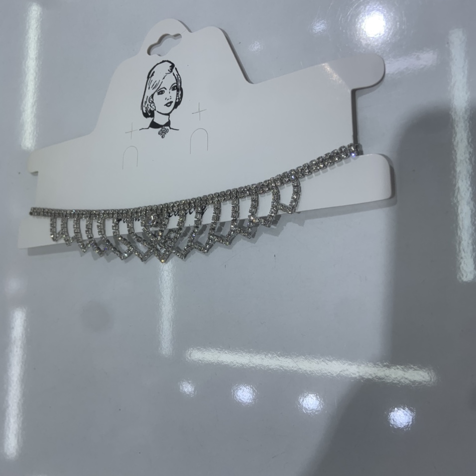 Rhinestone chain 43