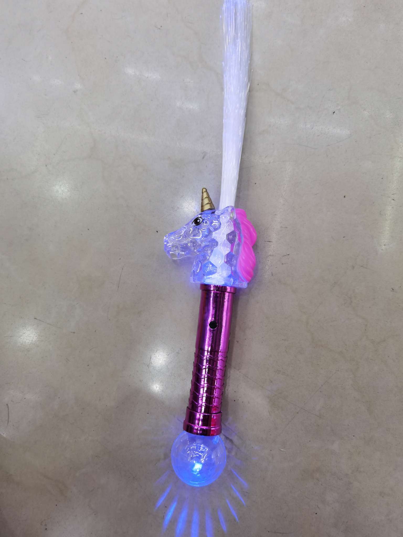 独角兽灯光细节图