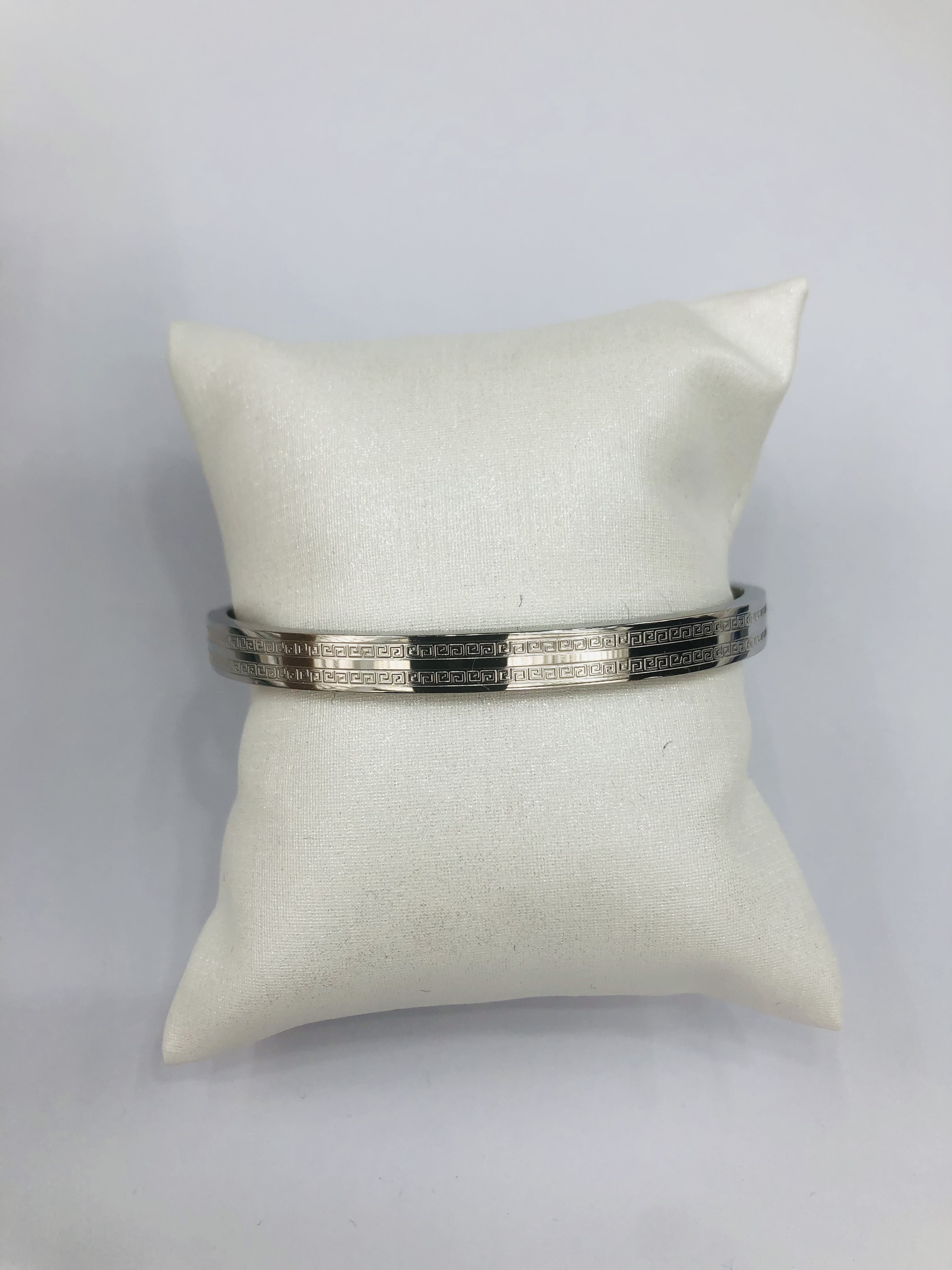 6mm corrosion-resistant stainless steel women's bracelet details Picture