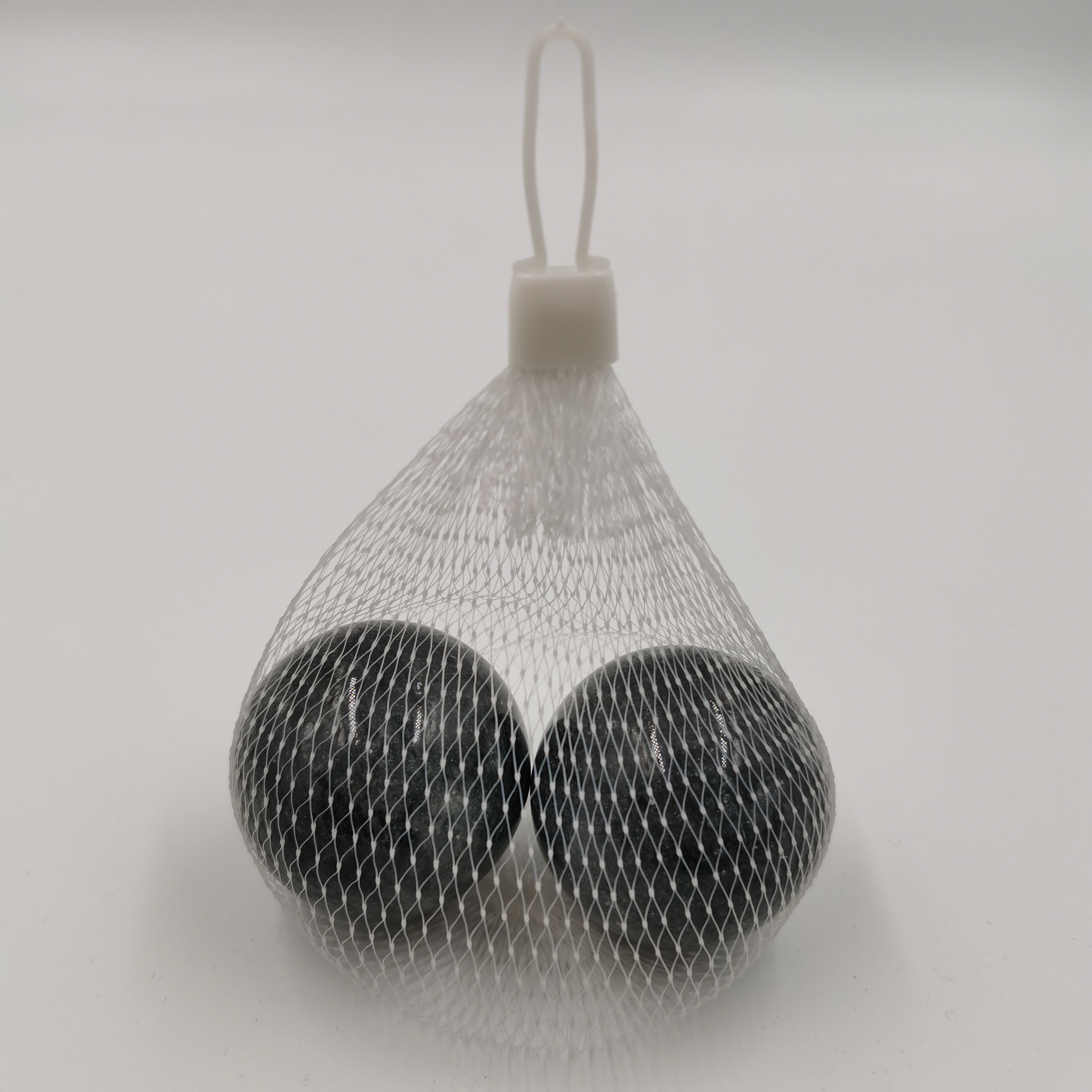 批发天然大理石健身球石头手球圆球 网袋装一对可混色