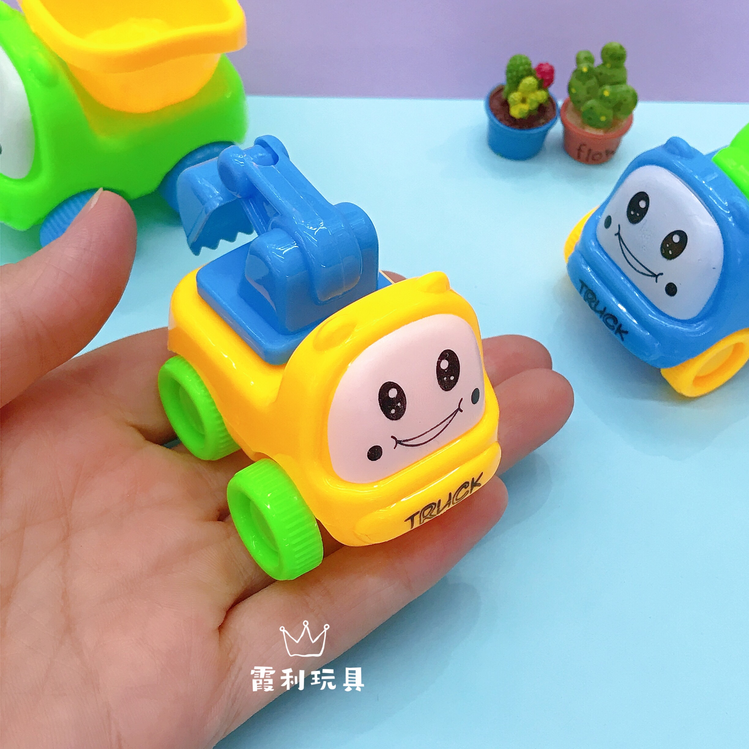 New cartoon Huili engineering vehicle children's plastic toy gift gacha Specification image