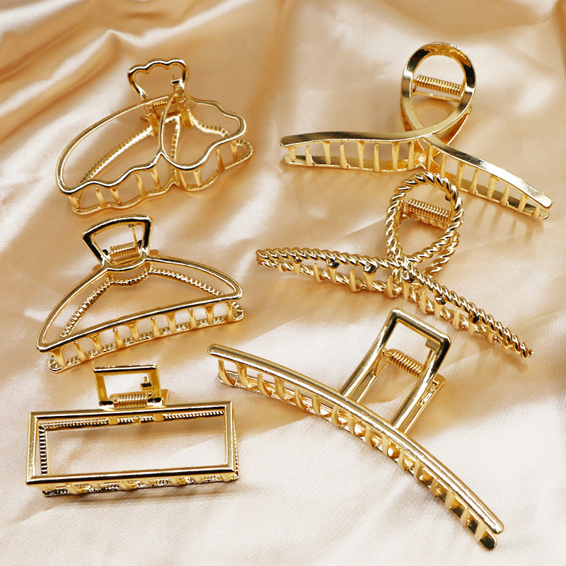 The popular small-sized metal butterfly grabber for the back of the head is a simple and elegant Korean-style shark clip for women details Picture
