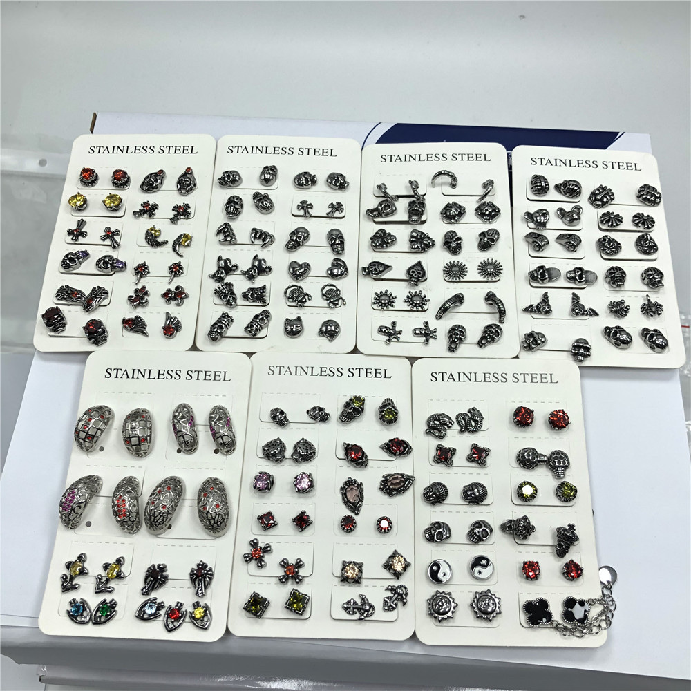 亚马逊爆款十字架耳钉 铸造不锈钢十字架耳钉 潮流男士女士耳饰详情图6