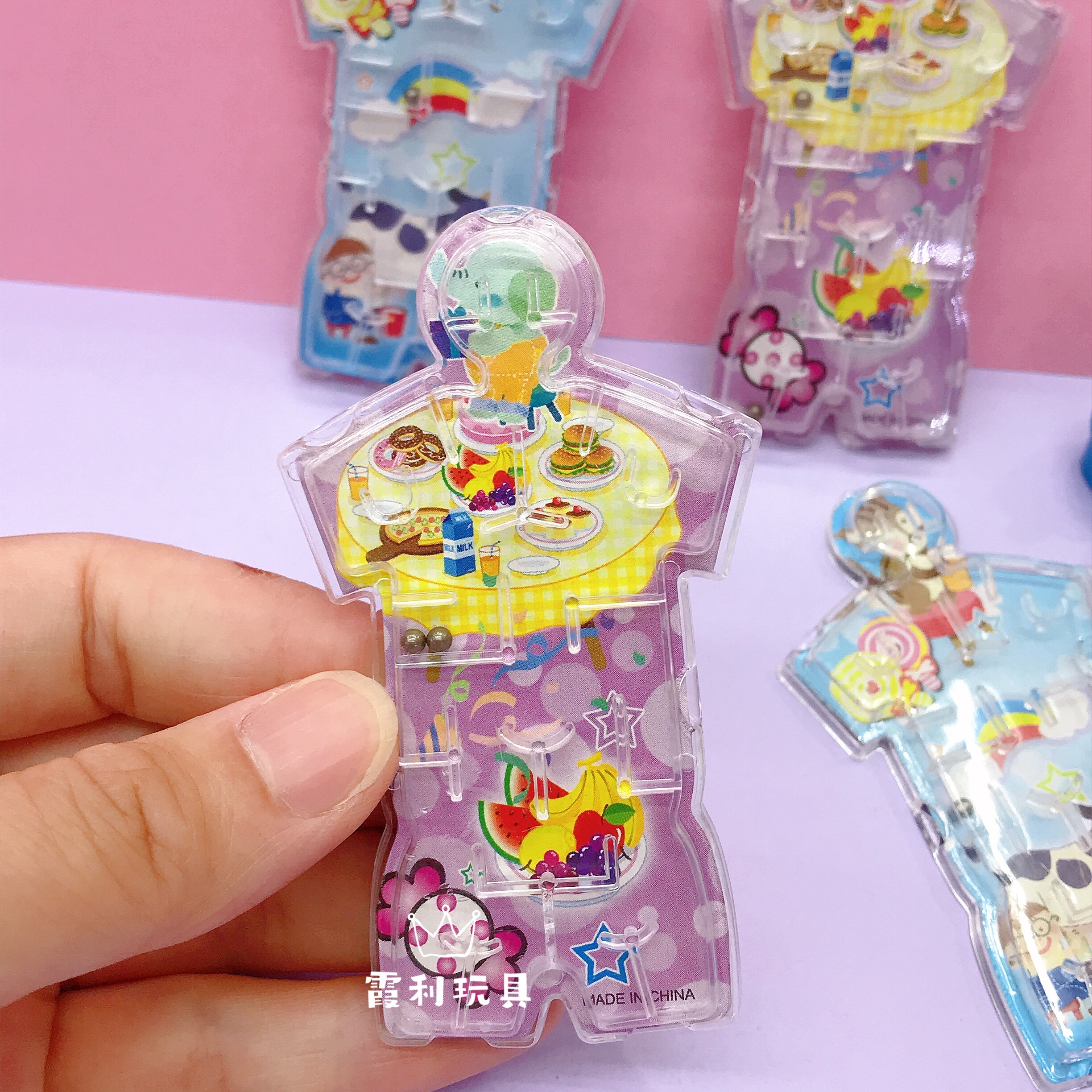 Football Man Mini Maze, Puzzle maze, children's plastic toys, gift Gacha Specification image