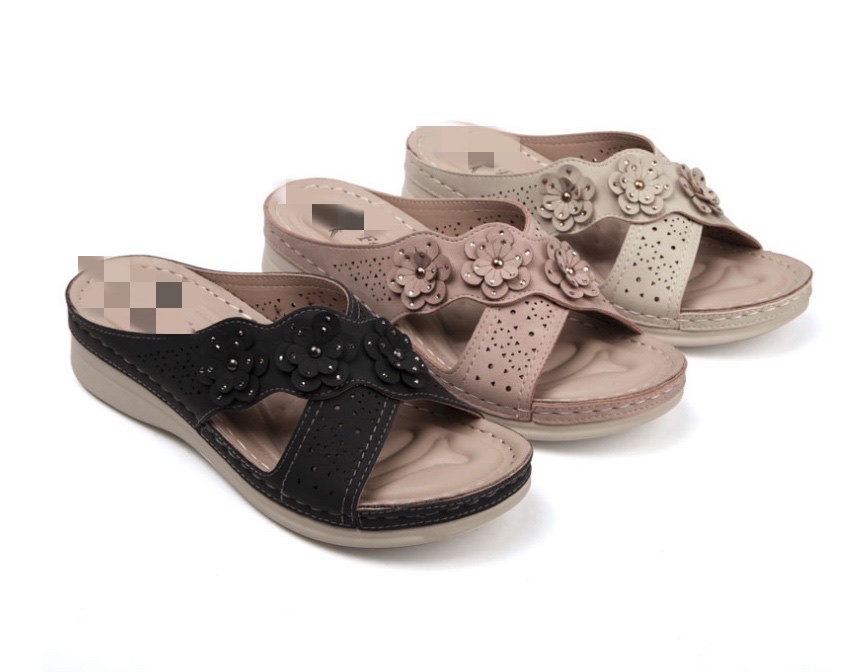 2022 新款厚底妈妈鞋舒适鞋波西米亚碎花产品图