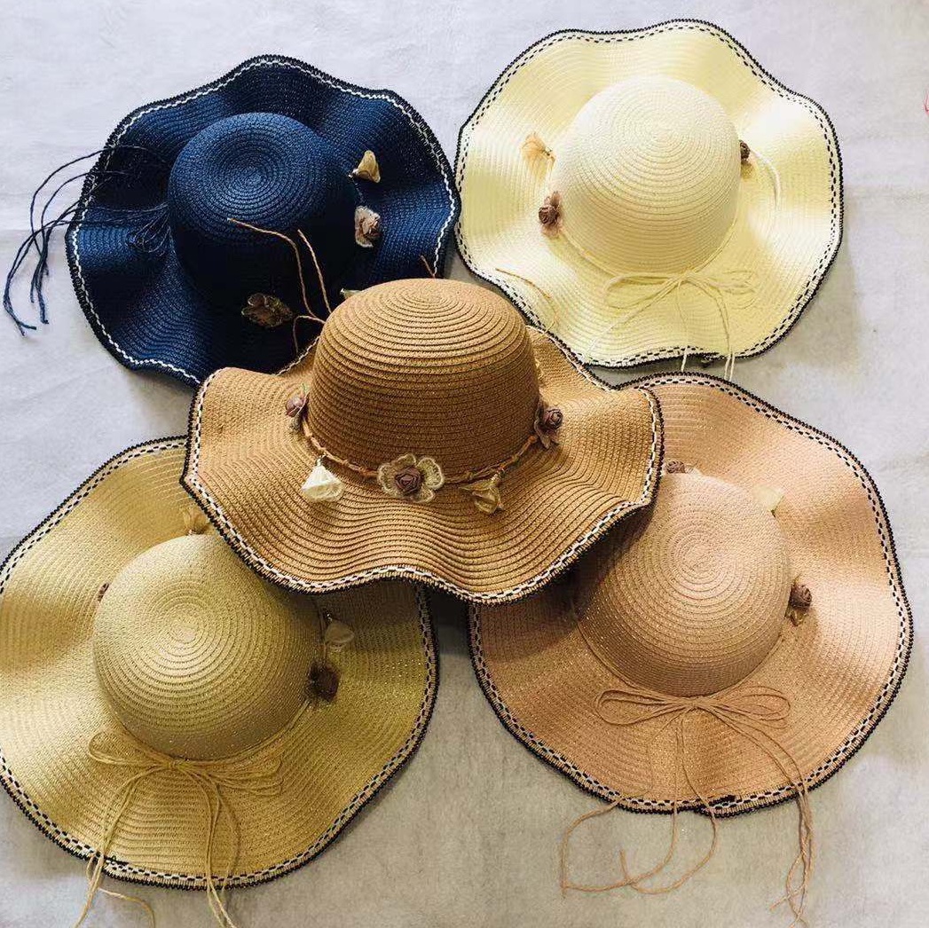Big Brim Bonnet Flowers