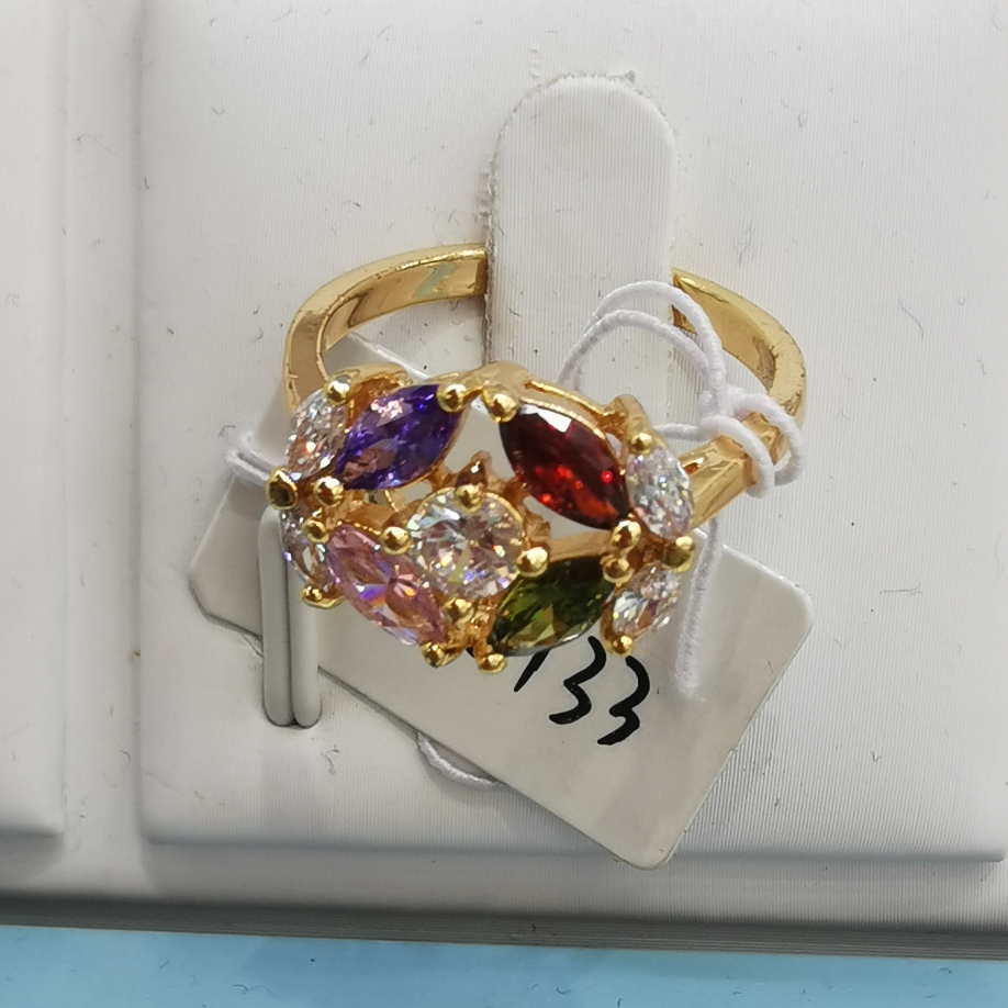 Colored zircon Explosive explosive ring