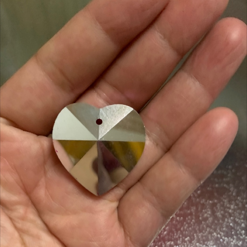 28桃心梅红色细节图