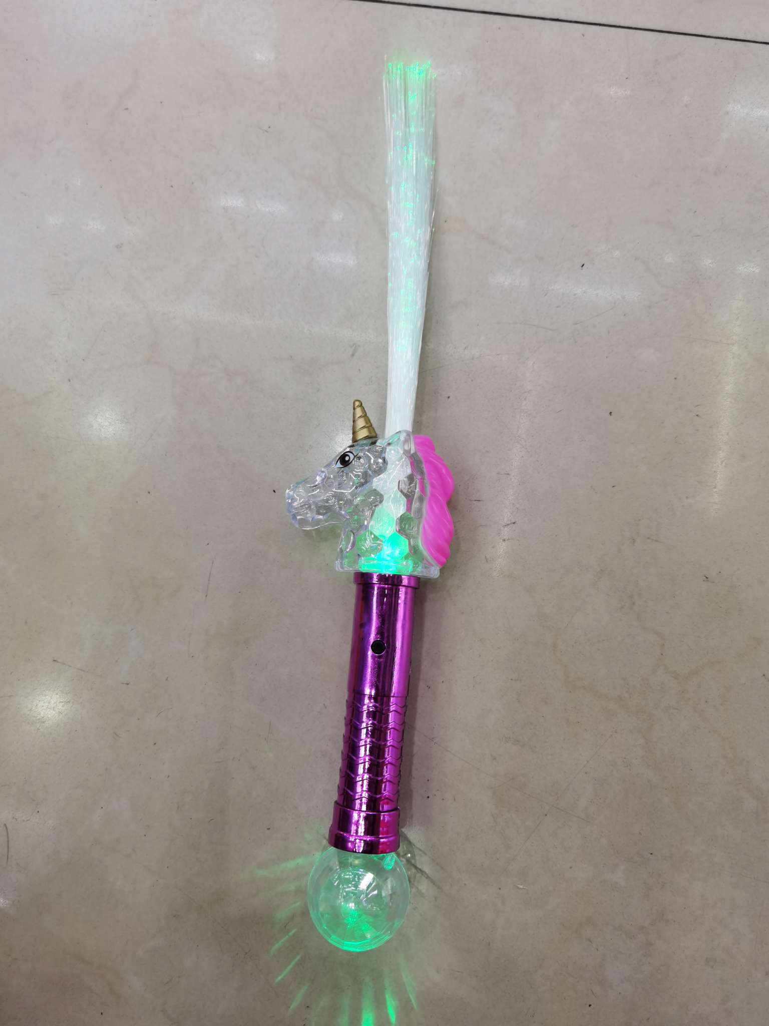 独角兽灯光白底实物图