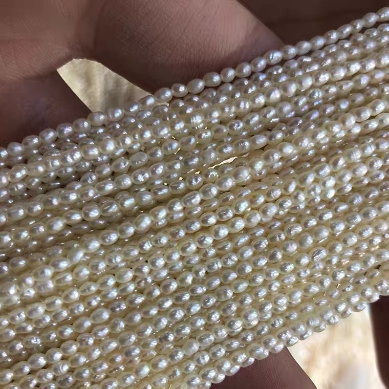 2-2.5mm米形珍珠项链半成品 迷你小珍珠水滴珠批散珠diy发产品图