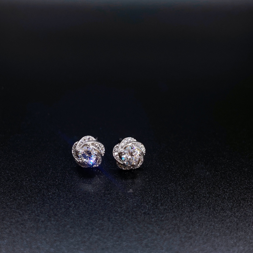 s925 sterling silver stud earrings! 50