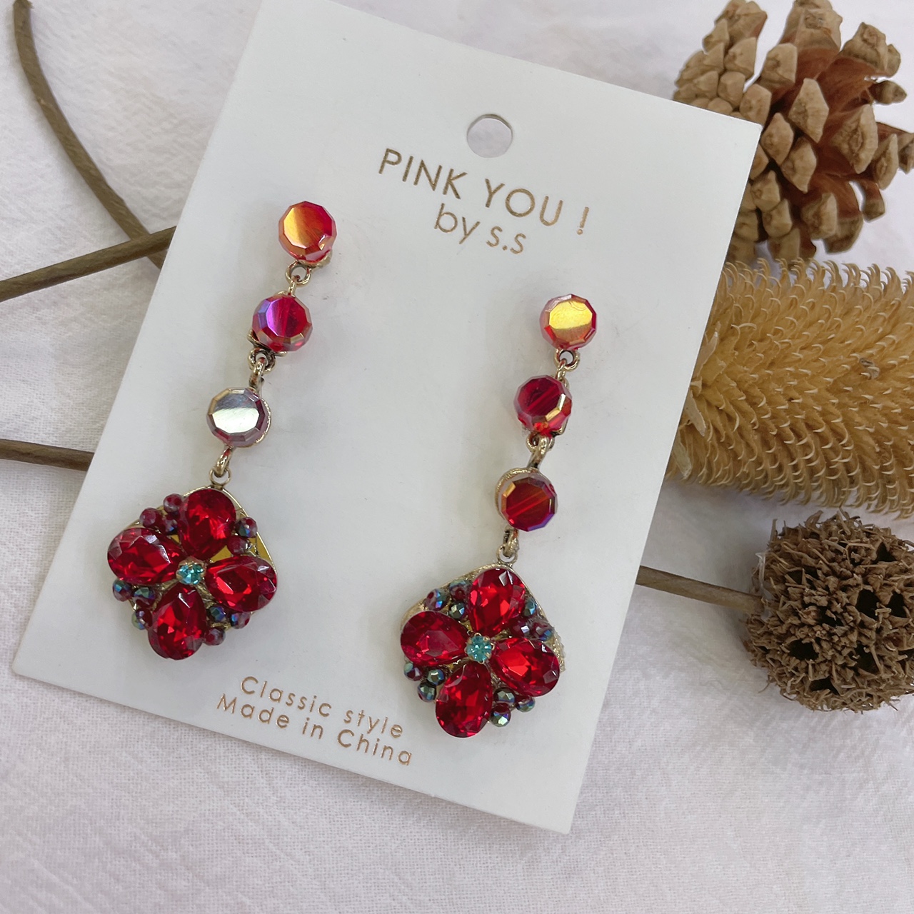 2021 new European and American retro big red earrings Fashion niche design sense earrings earrings show small face thumbnail