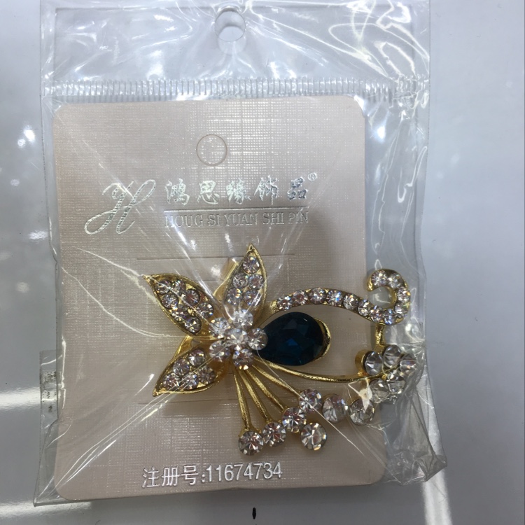 胸针24