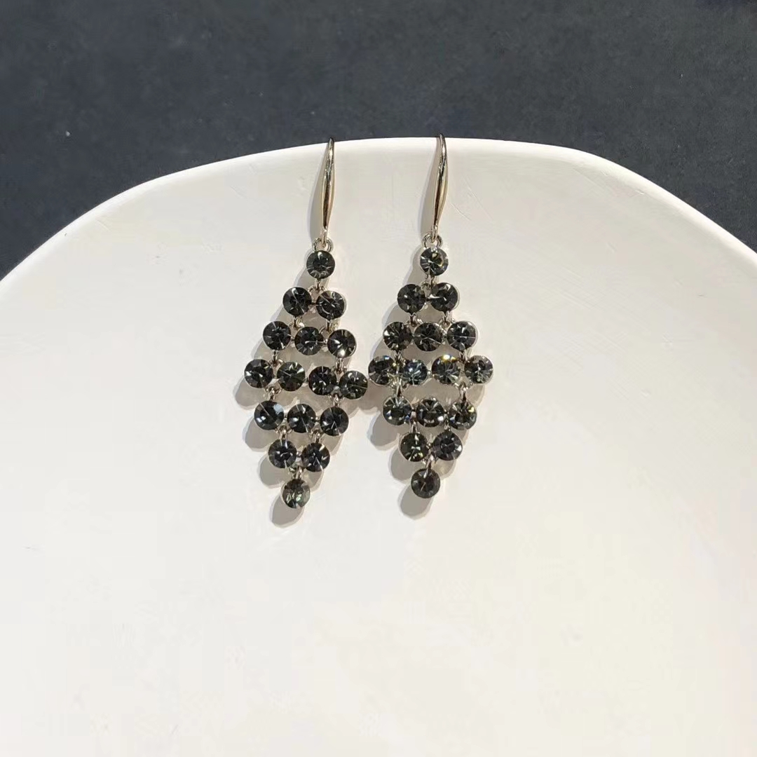 Retro French design earhook, coffee gold earrings, high-end summer stud earrings for women, Korean-style high-end internet-famous earrings