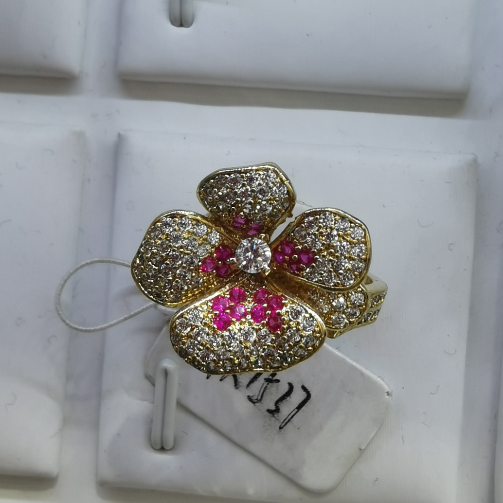 Fairy ring made of zircon