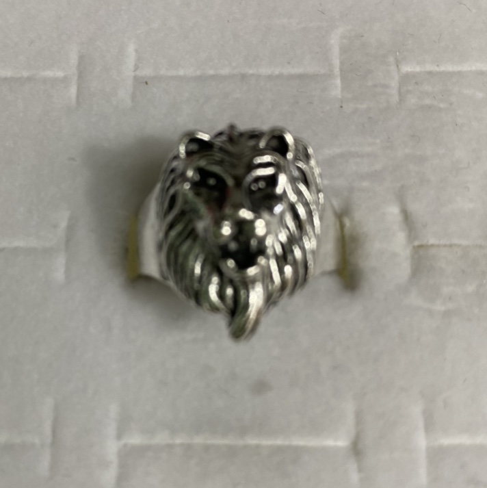 Electric ancient silver small lion head antique fashion men and women can wear rings