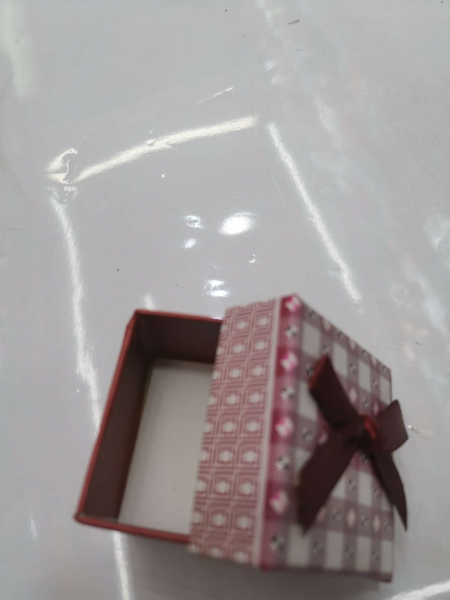 蝴蝶结戒指盒12白底实物图