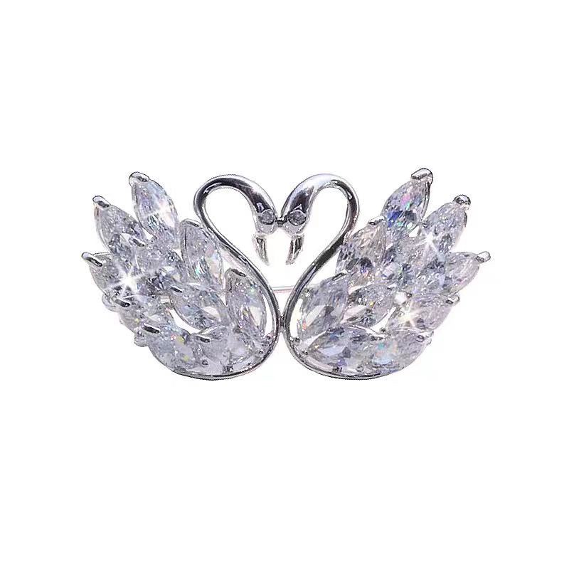 Swan brooch