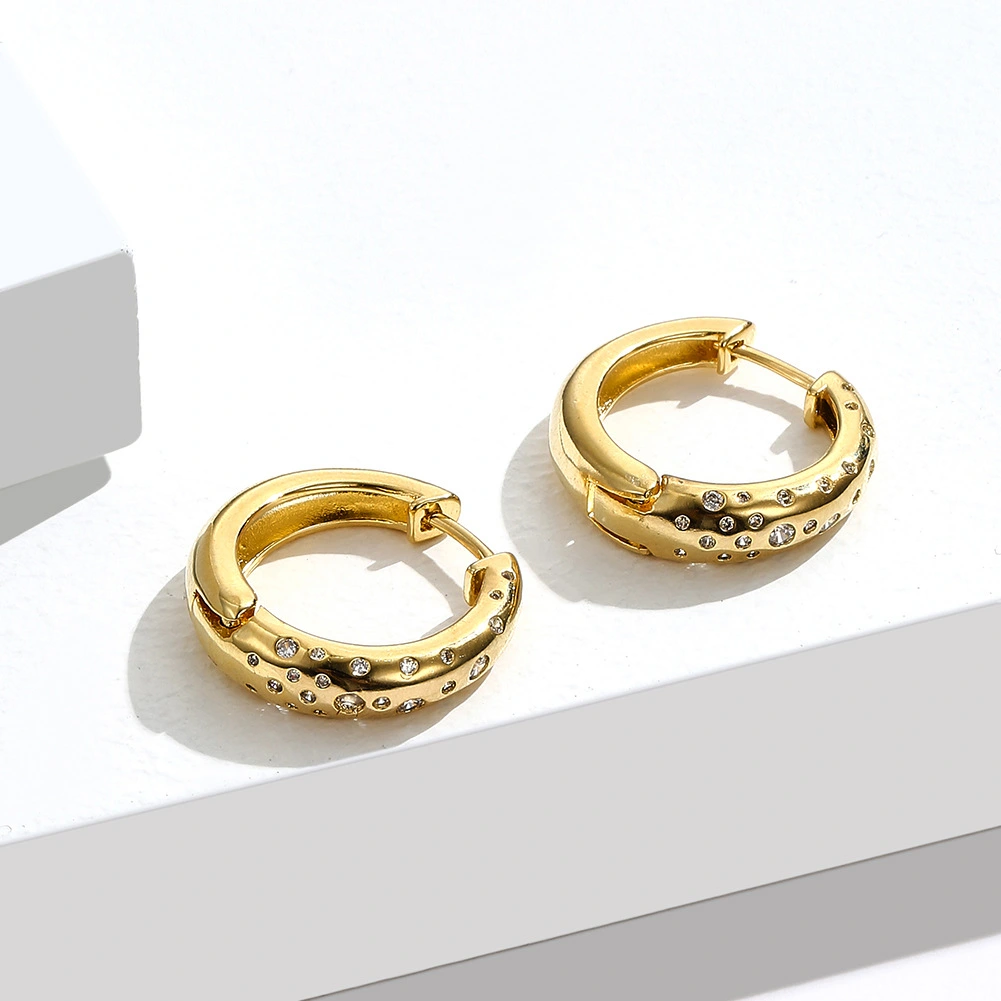 Factory direct sales of summer new products, elegant French earrings for women, gold zirconium-inlaid ring zirconia ear buckles detail image 4