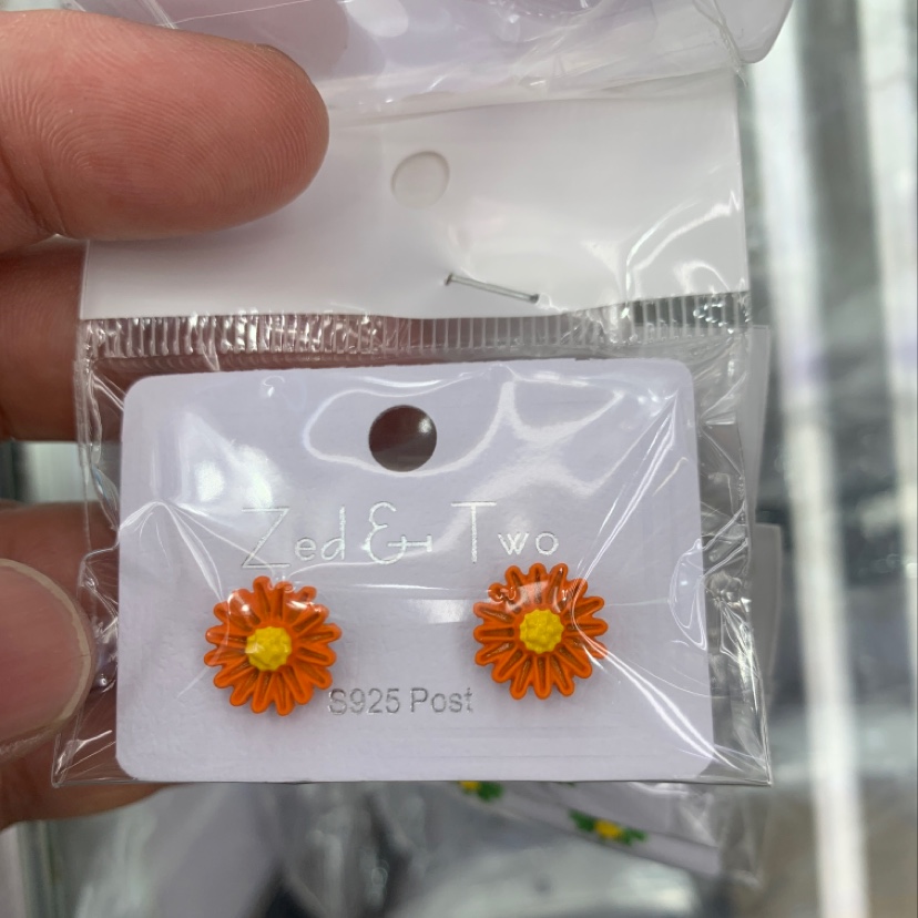 Silver needle ear needle