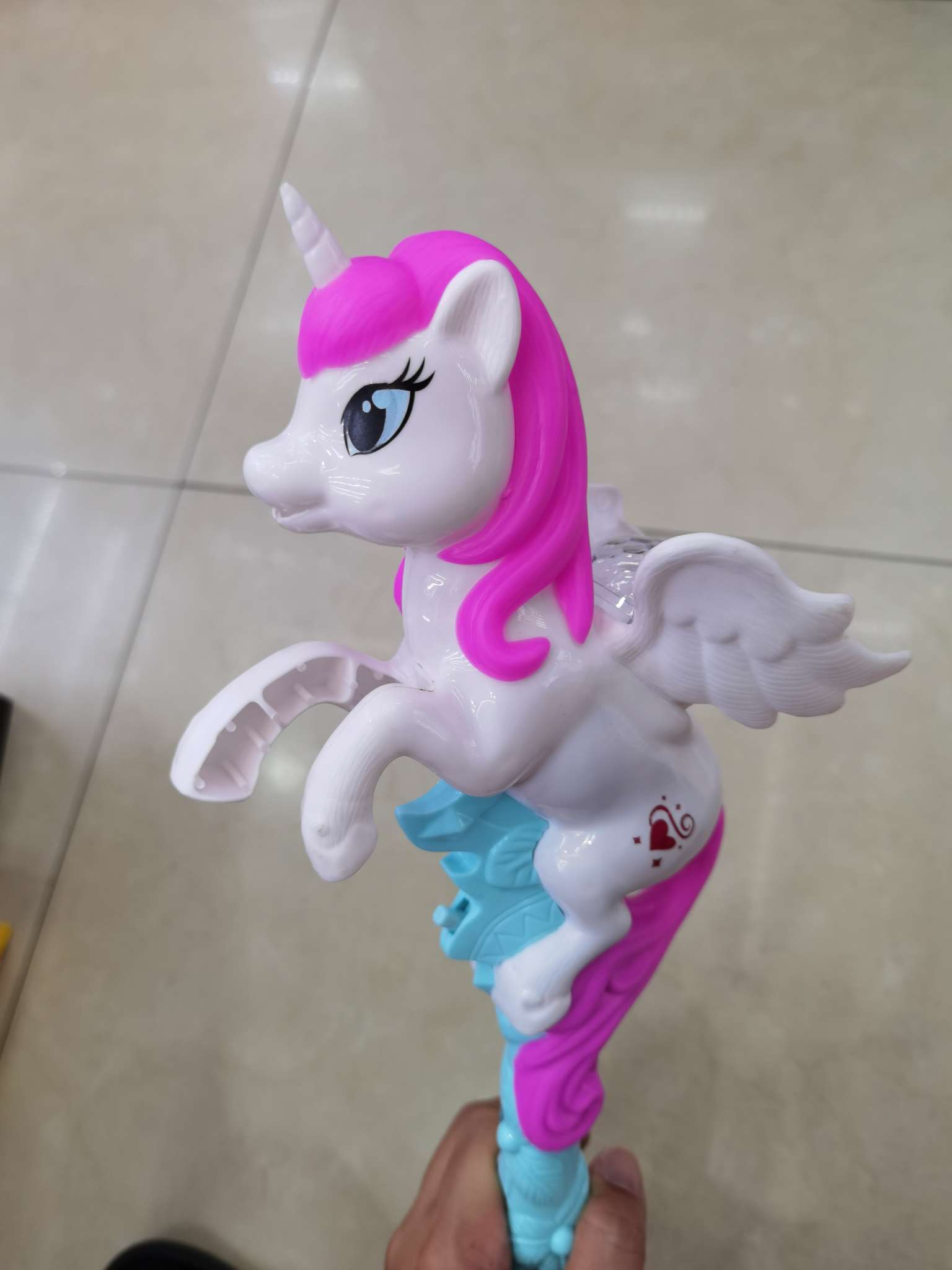 独角兽灯光棒产品图