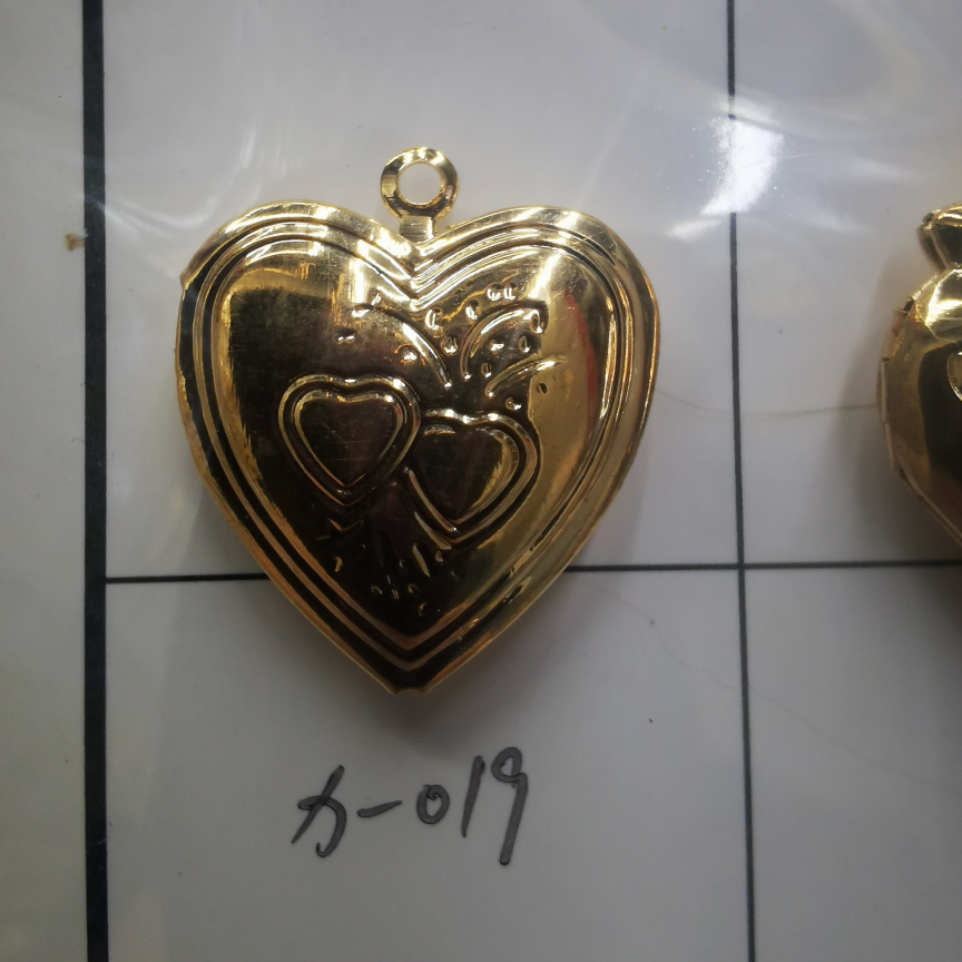 8511店面 浙江省义乌市捷怡饰品配件相合系列X019