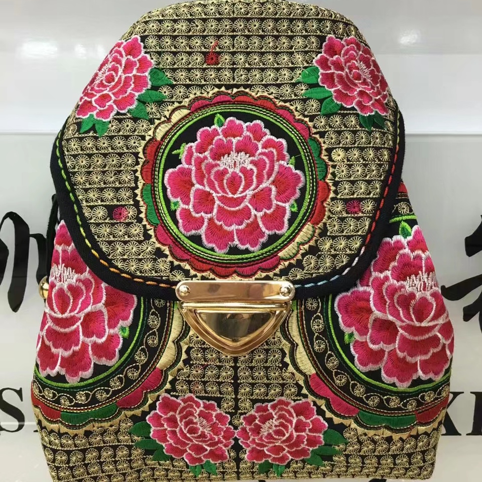2021民族风刺绣新款双肩背包（帽子包）