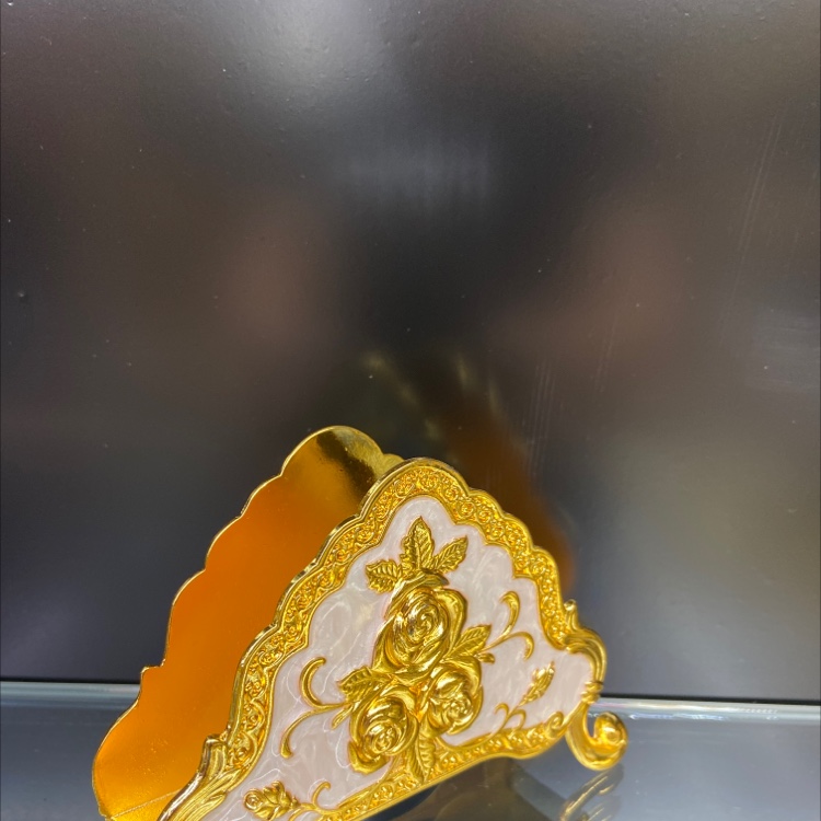 合金玫瑰花纸巾夹。白色产品图