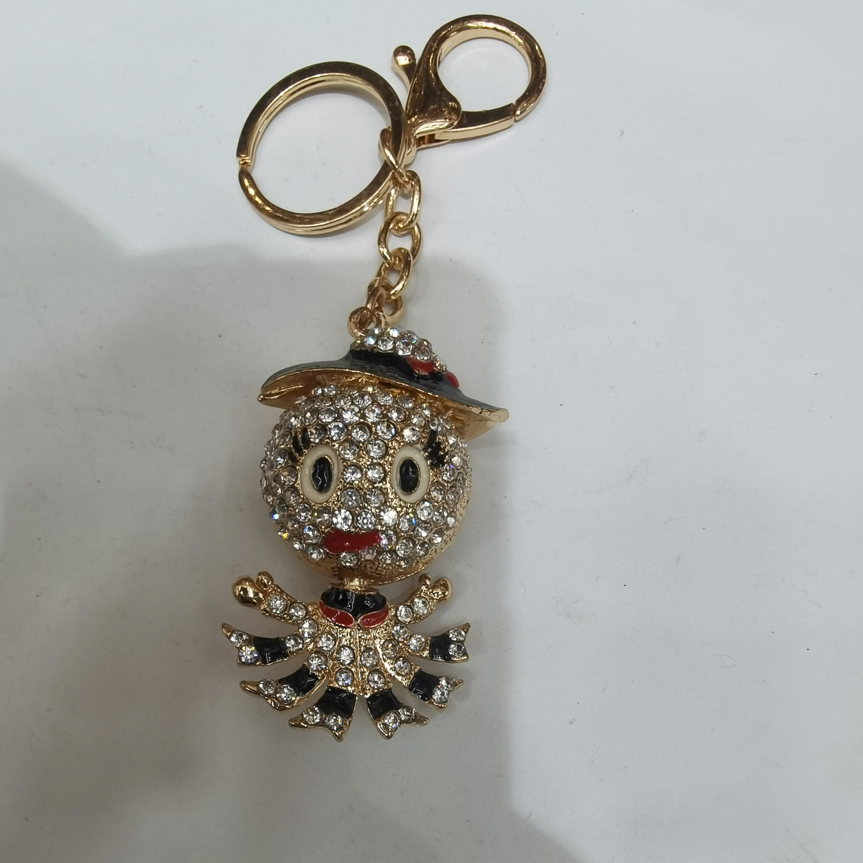 15-48 diamond keychains are fashionable, individual, elegant, versatile, trendy, best-selling, and popular online jewelry keys