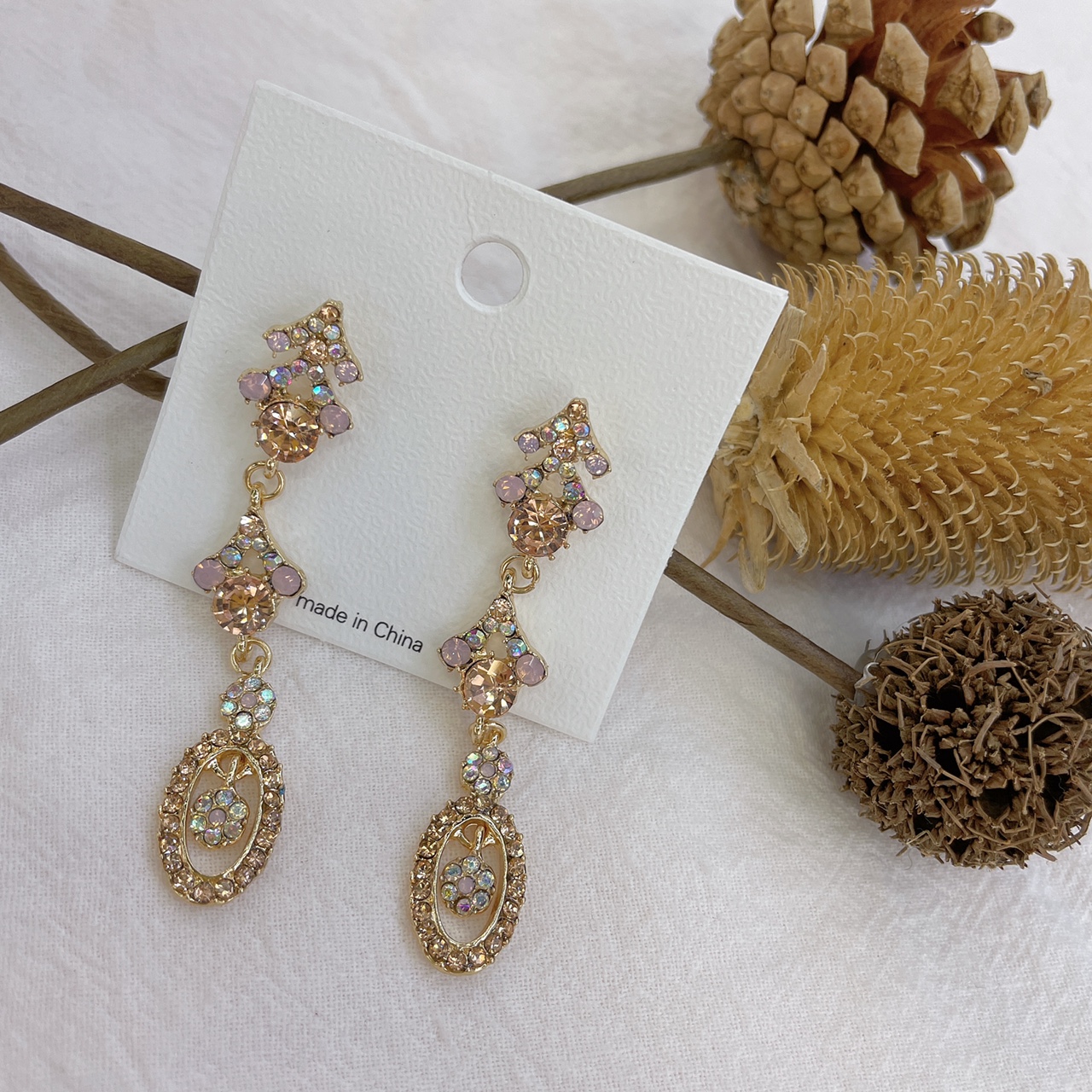 2021 new small fresh earrings Trendy niche design sense earrings earrings show small face thumbnail